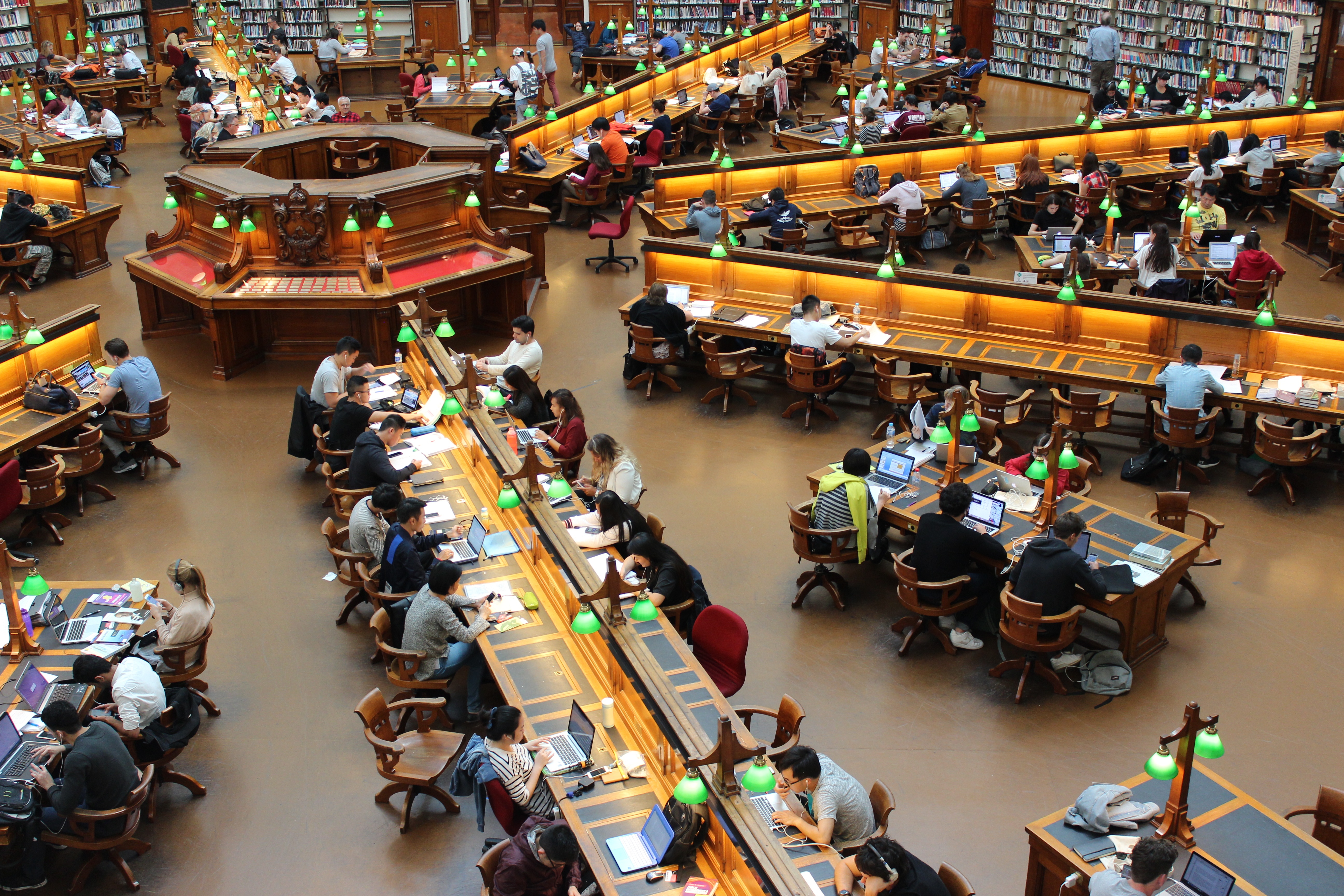 Zeit effektiver nutzen - Diese Zeitmanagement-Techniken helfen dir im Jurastudium und bei der Vorbereitung auf das Jura Examen